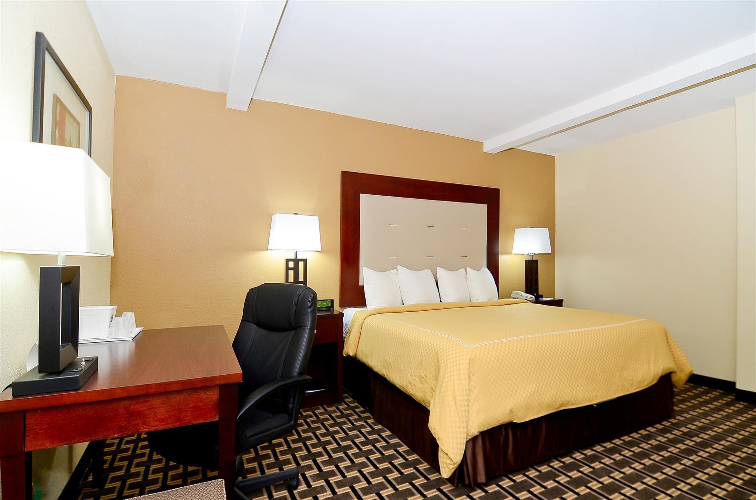 Americinn By Wyndham Il Hotel